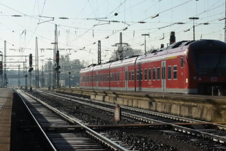 Bačena bomba kod željezničke stanice, dvoje povrijeđeno!