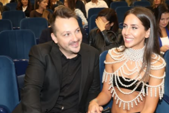 POGLEDAJTE ŠTA JE IVANA DUDIĆ OBUKLA NA PREMIJERI!