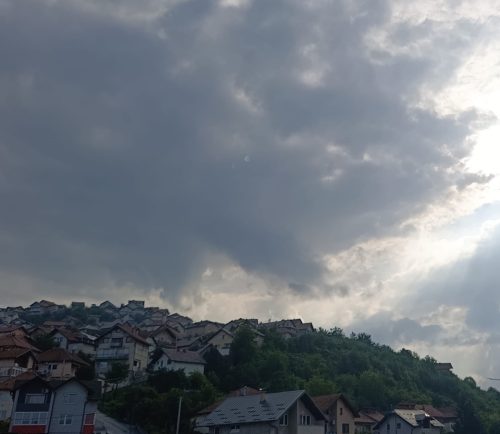 Vremenska prognoza: Oblačno s kišom u većem dijelu zemlje!