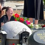Mala Cana iznijela teške optužbe na račun kćerki Andrije Bajića: „Zar baš ništa nikom nije sveto? TVOJE STVARI BACAJU U KONTEJNERE!“