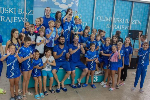 Flipper najbolji na "Šarks kupu": Sarajevo slavilo novu generaciju šampiona