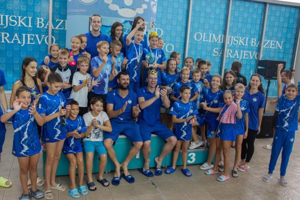 Flipper najbolji na "Šarks kupu": Sarajevo slavilo novu generaciju šampiona