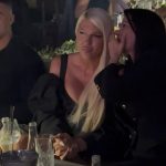 HYPE PAPARACO! Uhvatili smo Jelenu Karleušu na nastupu Andrijane Čekić – evo i sa kim je uživala u provodu!