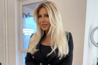 DEA ĐURĐEVIĆ OTVORILA DUŠU ČIM JE IZAŠLA IZ HRAMA! Prve riječi poslije vjenčanja, a kada je pomenula kćerkicu Iris – emocije su je savladale!