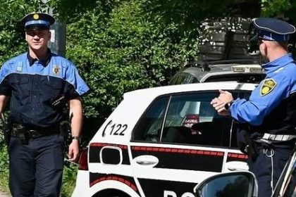 Saobraćajna nesreća u Mostaru: Osam osoba povrijeđeno, jedna teže!