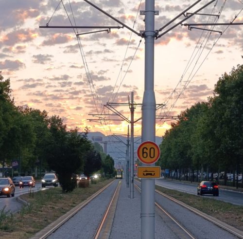 MUP KS o sinoćnjem obračunu u tramvaju: Marokanac teško povrijeđen!