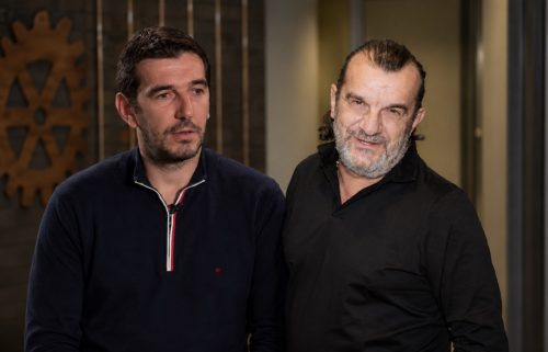 ACA LUKAS GA PREPORUČIO "ZVEZDI", A ONDA JE SRUŠIO BARSELONU I REAL! Stigao u zamjenu za džip, postao miljenik „Delija“, a evo čime se danas bavi Dejan Lekić!