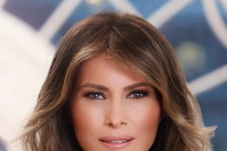 MELANIJA TRAMP OD LJUBLJANE DO BIJELE KUĆE: Fotograf je zapazio ispred zgrade, a onda je osvojila svijet mode i postala prva dama Amerike!