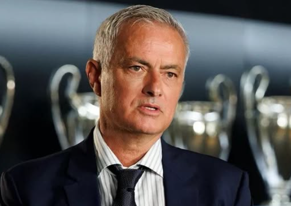Mourinho u ratu s novinarima zbog Mbappea: "Kada se igrač ne ponaša kako treba, neće biti ni na klupi – bit će kod kuće!"