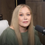 PET GODINA ŽIVJELA S POGREŠNOM DIJAGNOZOM! Kristina Eplgejt otkrila da uzrok tegoba tek traže: „Nije mi bolje, još mi je gore!“