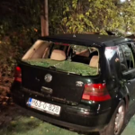 Incident u Sarajevu: Bejzbolskom palicom razlupao parkirana auta komšija!
