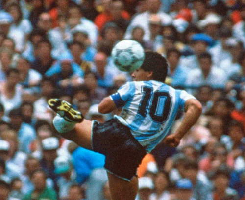 Na današnji dan rođen je Maradona: Čovjek koji je od fudbala napravio umjetnost i postao besmrtan!